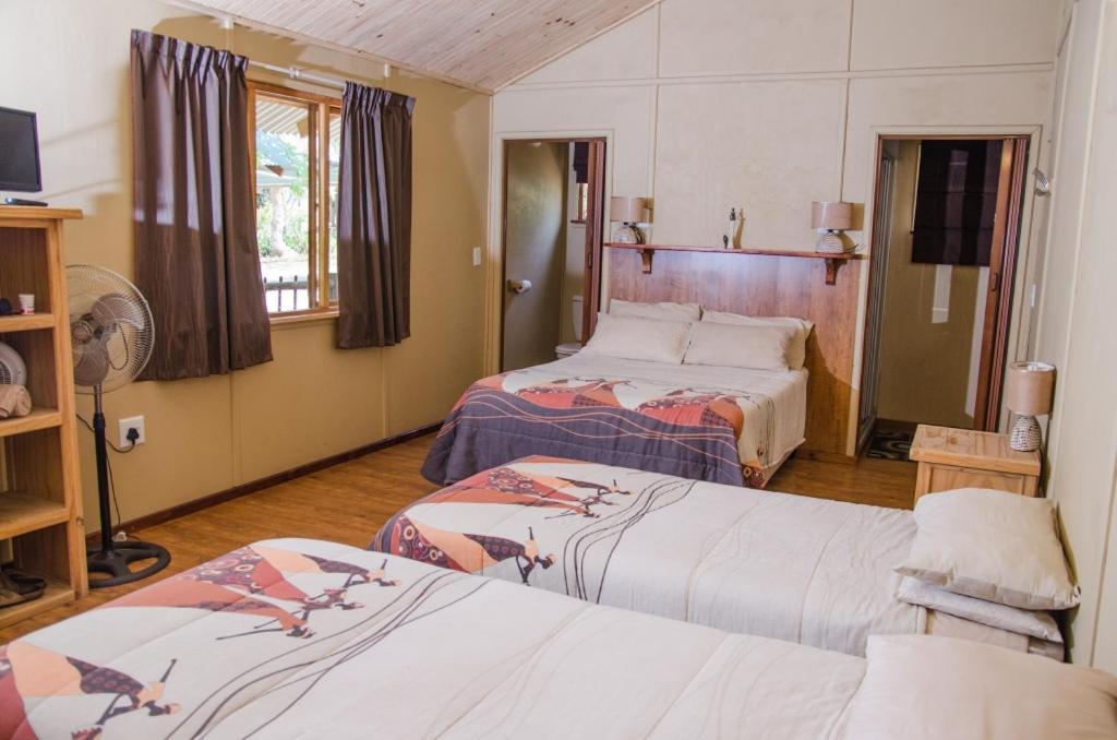 Hippo Waterfront Lodge Mbombela Exterior foto